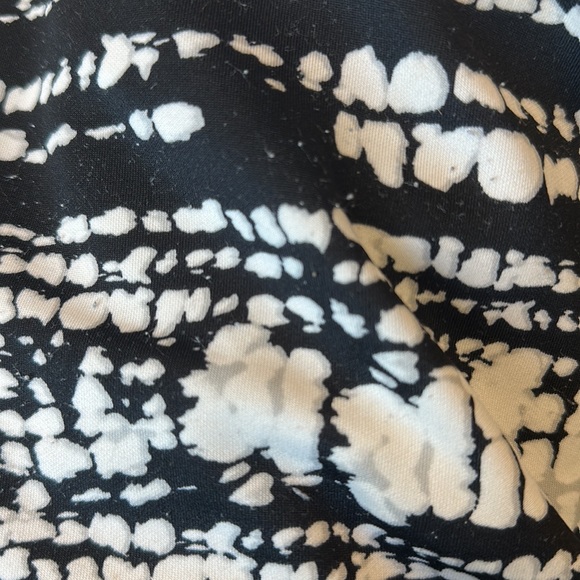 🎊2 for $20🎊 Mossimo Size Small Black and White Dress - Picture 5 of 5